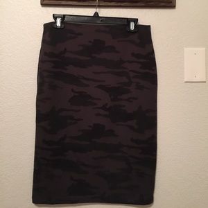 Camo skirt