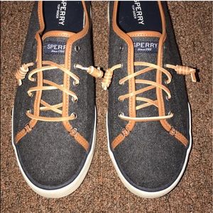 Sperry Sneakers