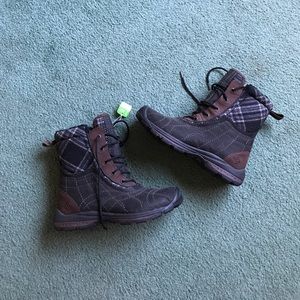 Columbia Omni Grip Winter Boots sz 7