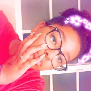 Meet your Posher, Elianna