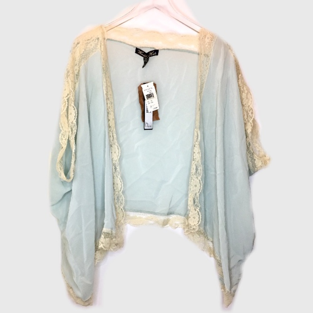 Winter Kate by Nicole Richie Silk Kimono