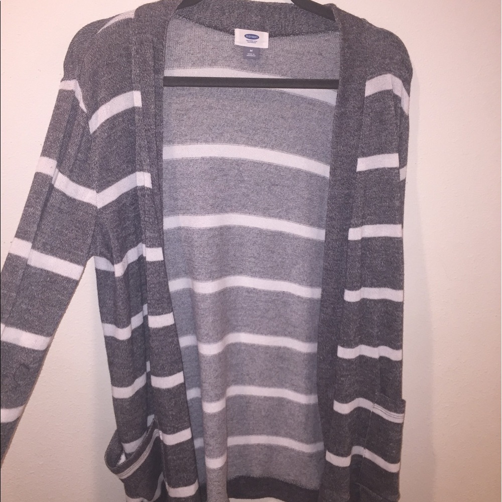 Old navy skater Cardigan!