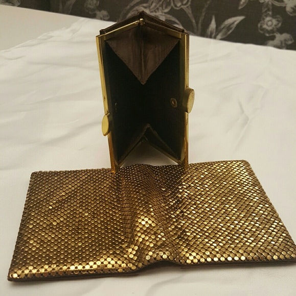 Gold Wallet Change Purse - Picture 4 of 8