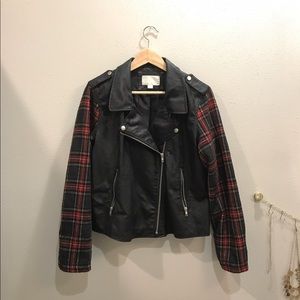 ✨faux leather jacket✨