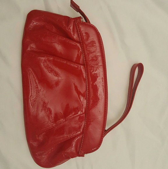 Bisou Bisou Red Purse - Picture 2 of 8