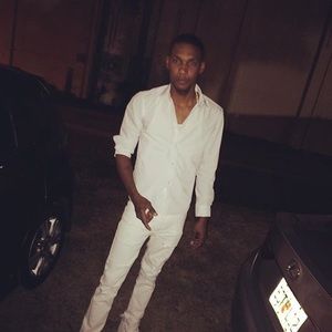 Meet your Posher, Damion