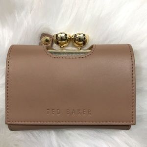 Ted baker wallet sand tan brown zipper