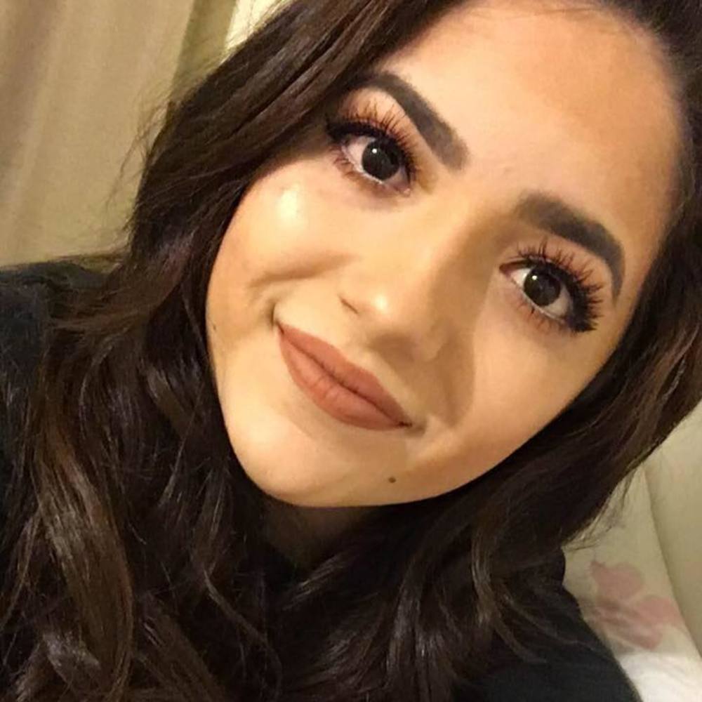 Meet your Posher, Crystal