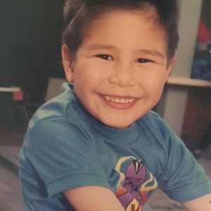 Meet your Posher, Claudia