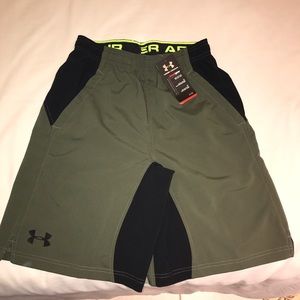 Under Armour Men's Gym Shorts, size M