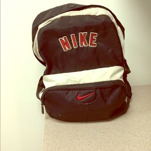 Nike 🎒