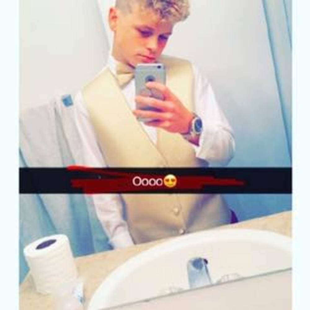 Meet your Posher, Josh