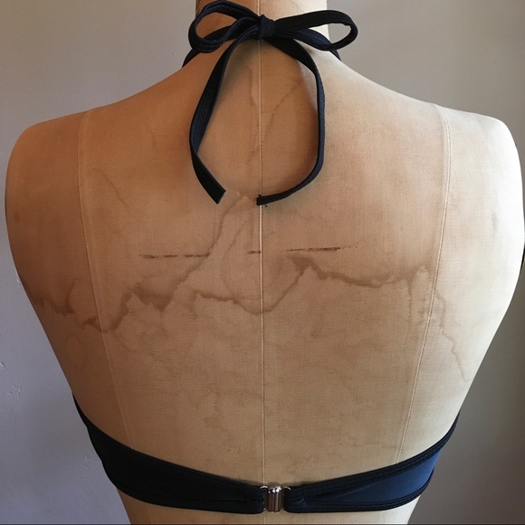 Crochet Bikini in Black - Picture 3 of 8