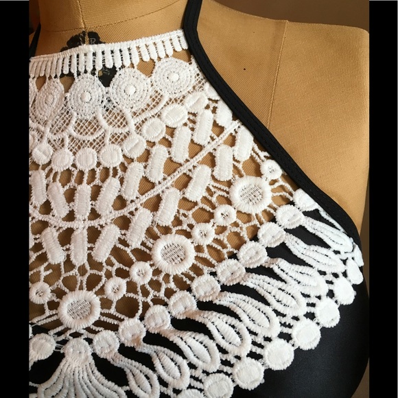 Crochet Bikini in Black - Picture 6 of 8