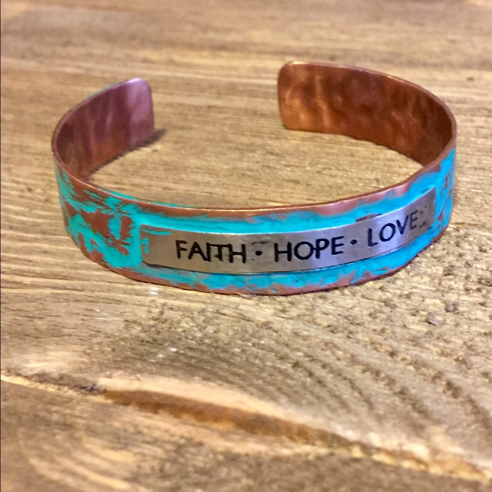 💠JUST IN !!💠  'FAITH HOPE LOVE' BRACELET