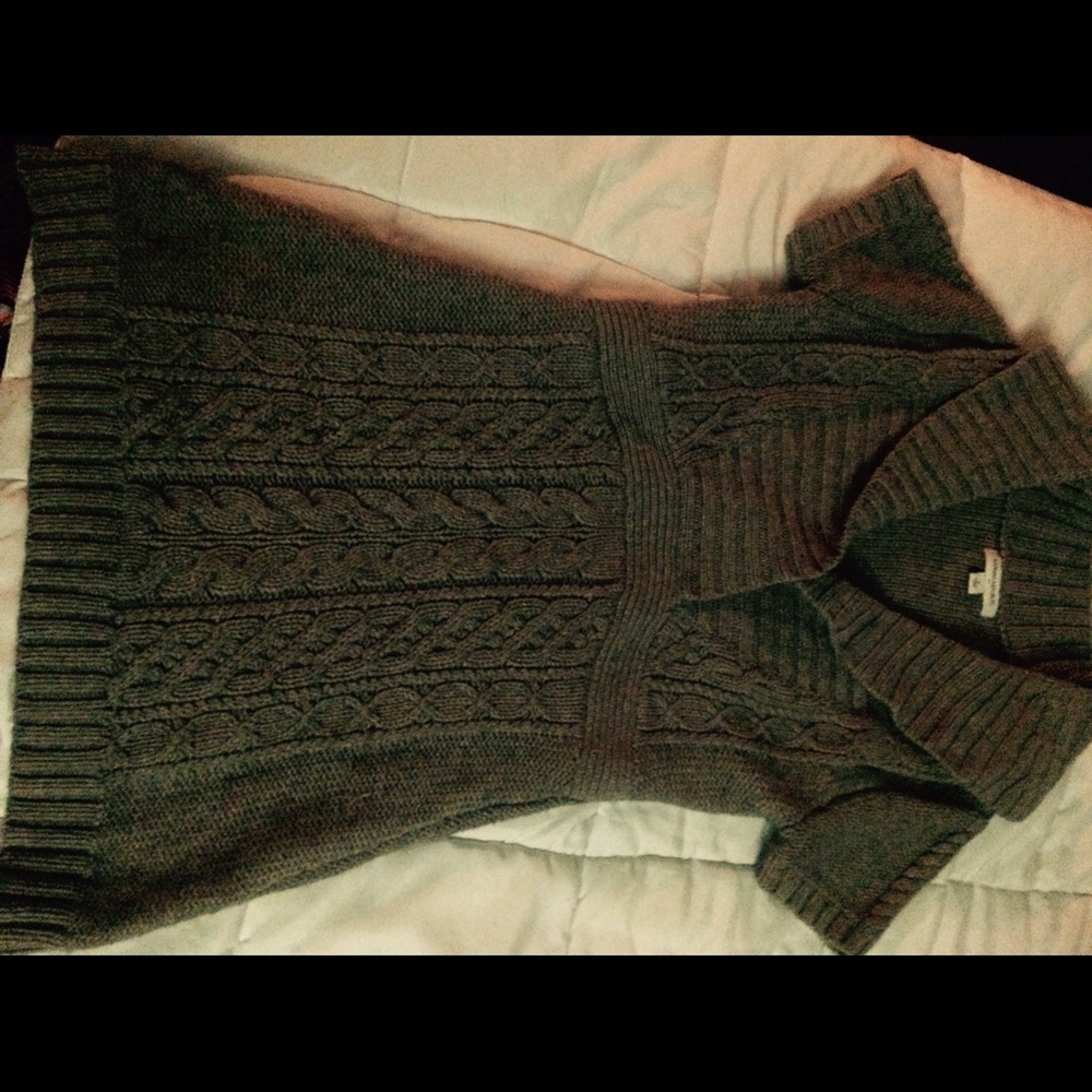 Banana Republic size small dress/top heavy warm