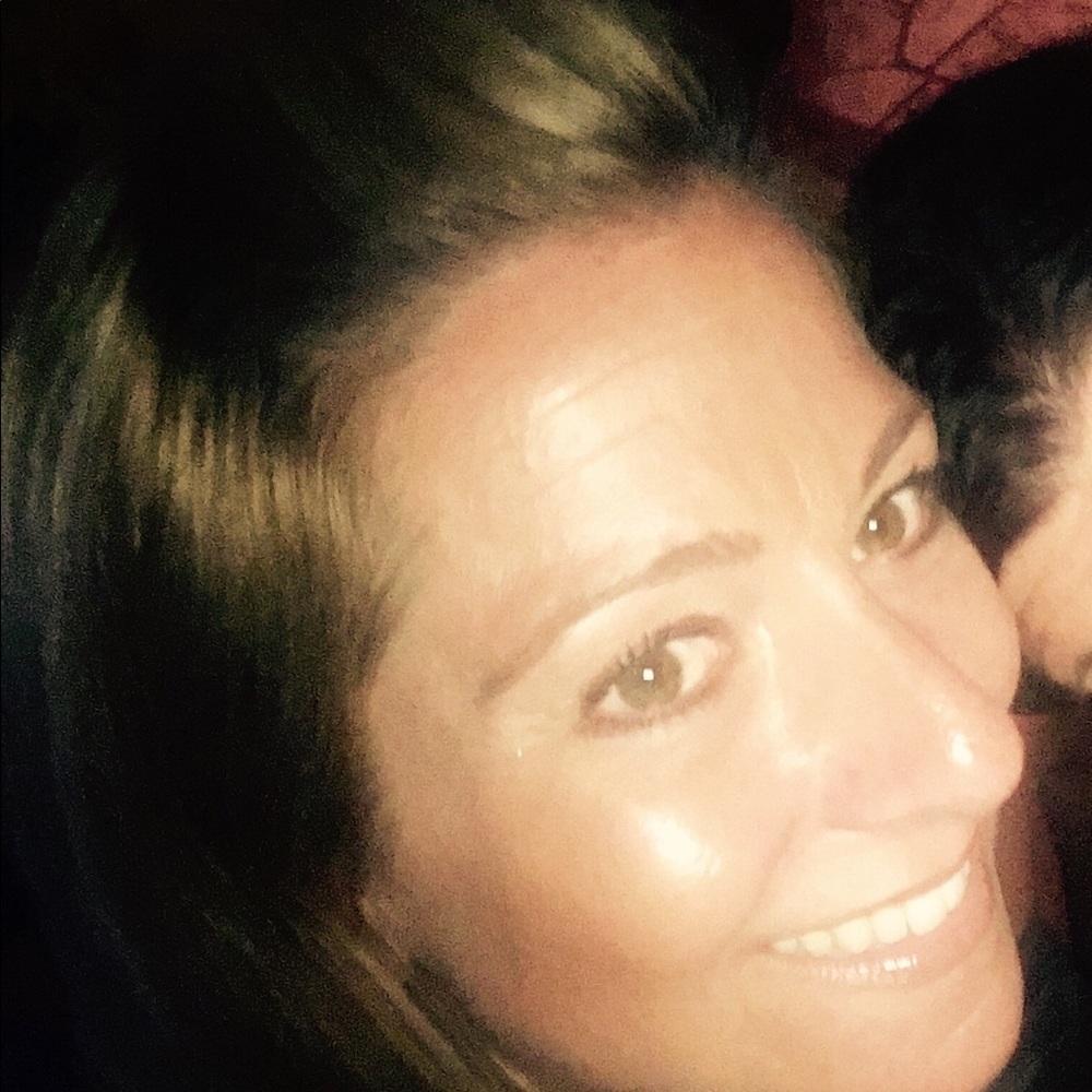 Meet your Posher, Gina
