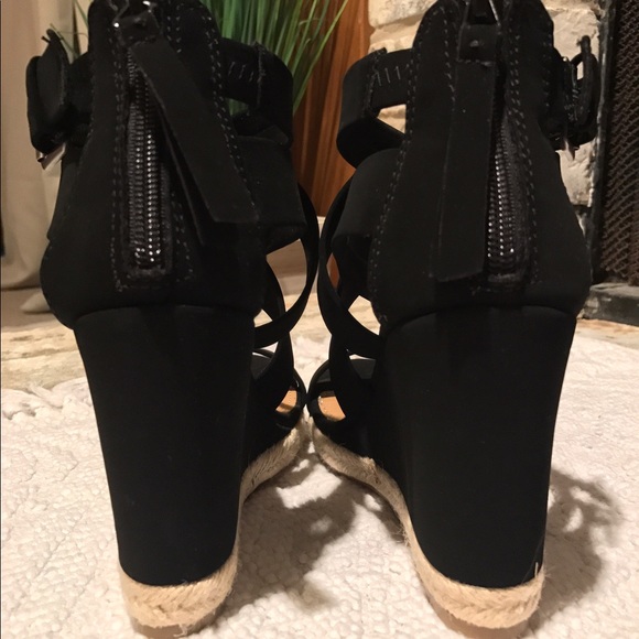 STRAPPY WEDGE ESPADRILLE SANDALS - Picture 4 of 7