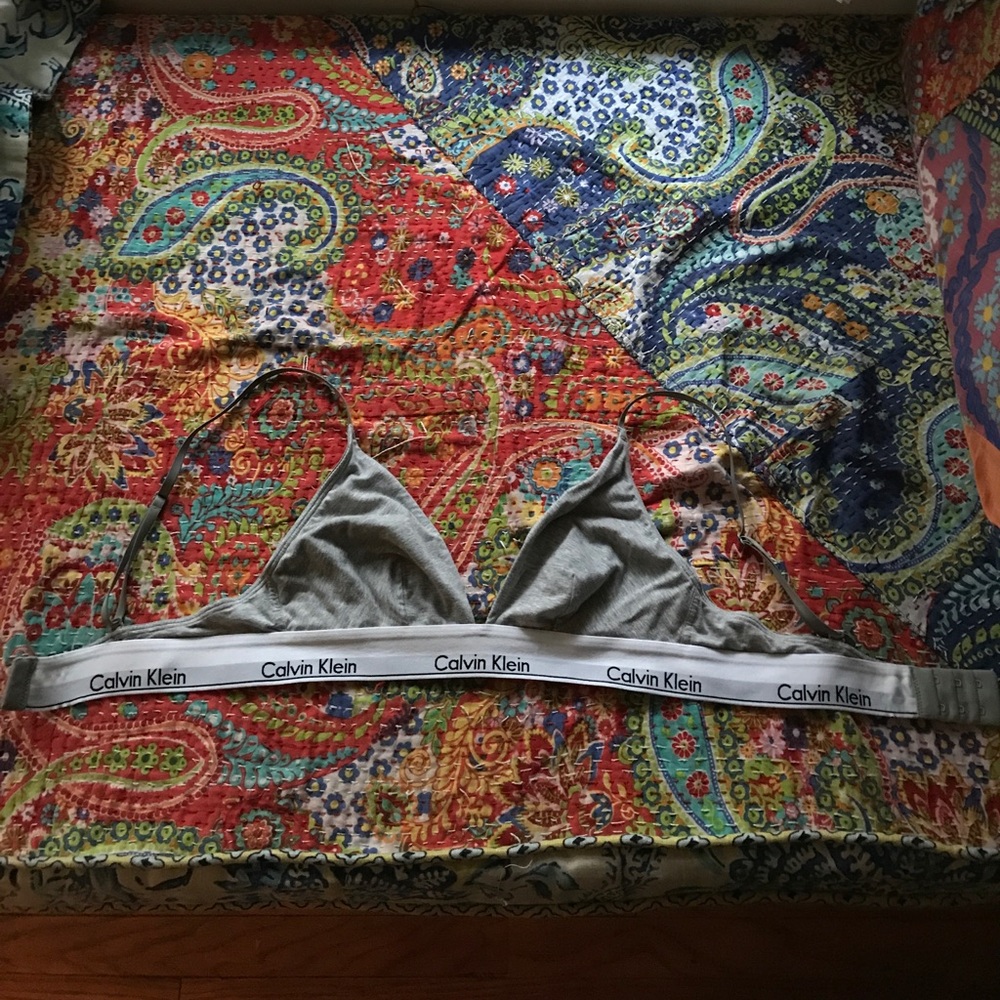 Calvin Klein Triangle Bra Size M