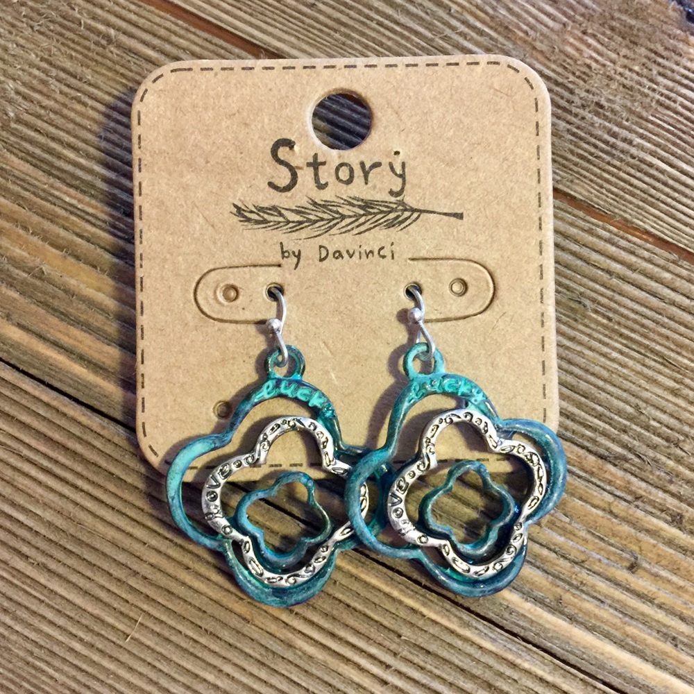 💠JUST IN !!💠  LAYERED CLOVER EARRINGS