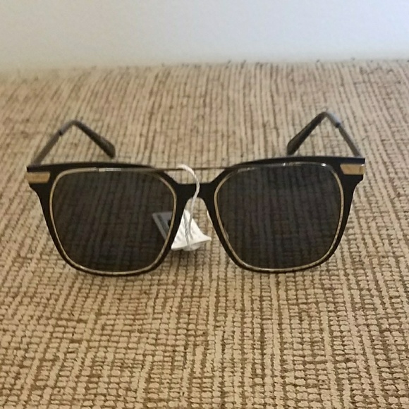 Other - Mirrored sunglasses