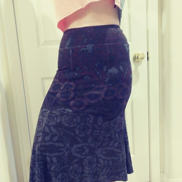 Vintage Skirt - Picture 4 of 4