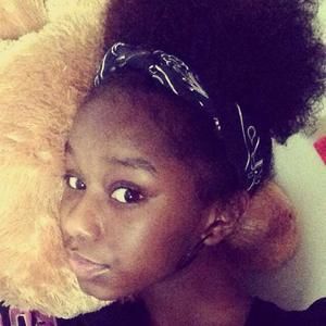 Meet your Posher, Nina