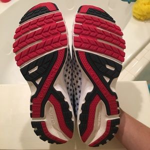 brooks launch 3 limited edition