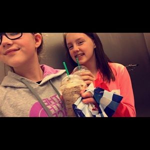 Meet your Posher, Madi