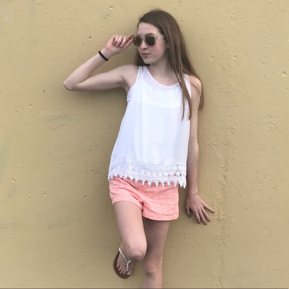 Meet your Posher, Emma - Picture 2 of 2