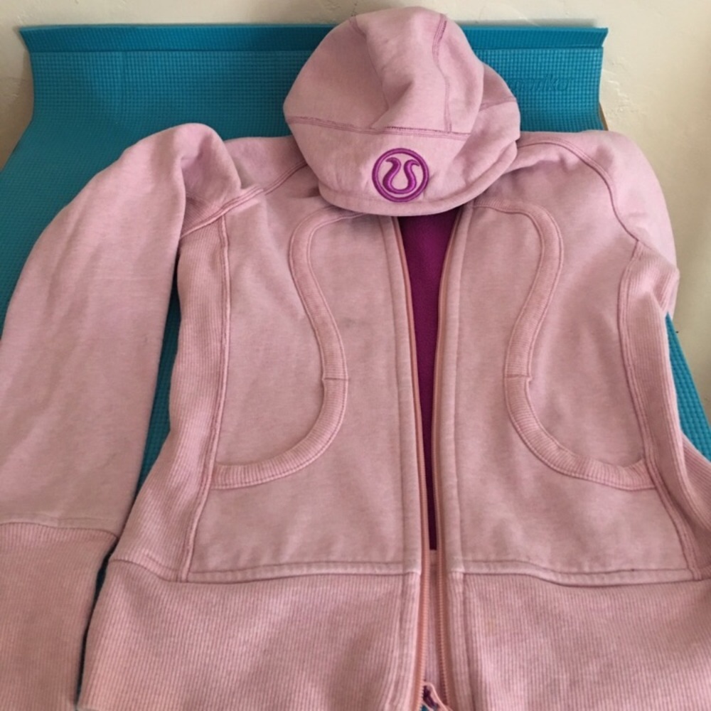 Luluemon athletica jacket