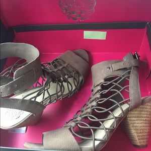 Vince Camuto 'Evel' Leather Sandal