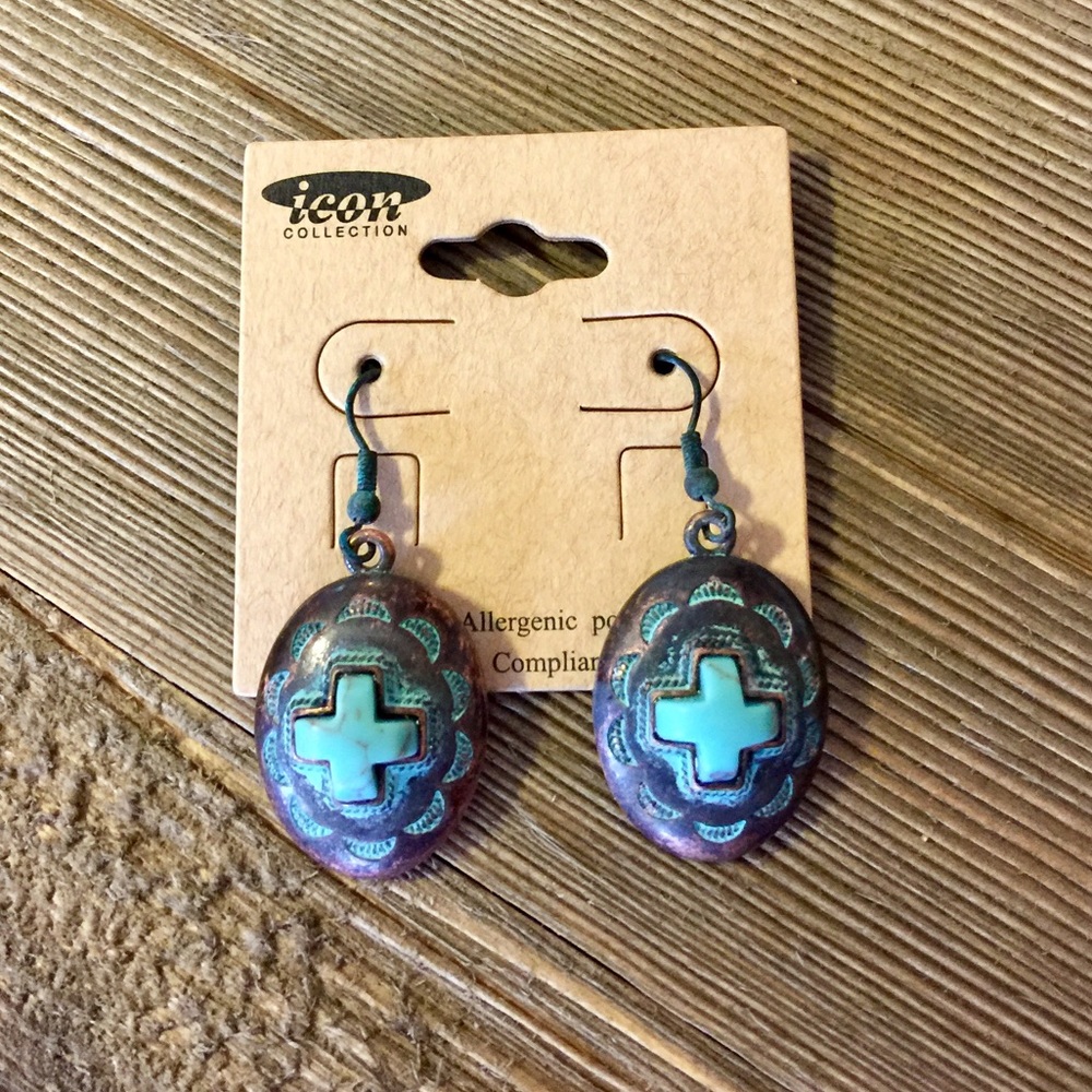 💠JUST IN !!💠 'OVAL WITH TURQUOISE CROSS EARRINGS