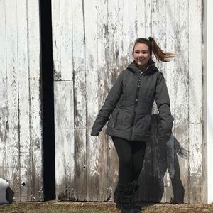 Meet your Posher, Mallory