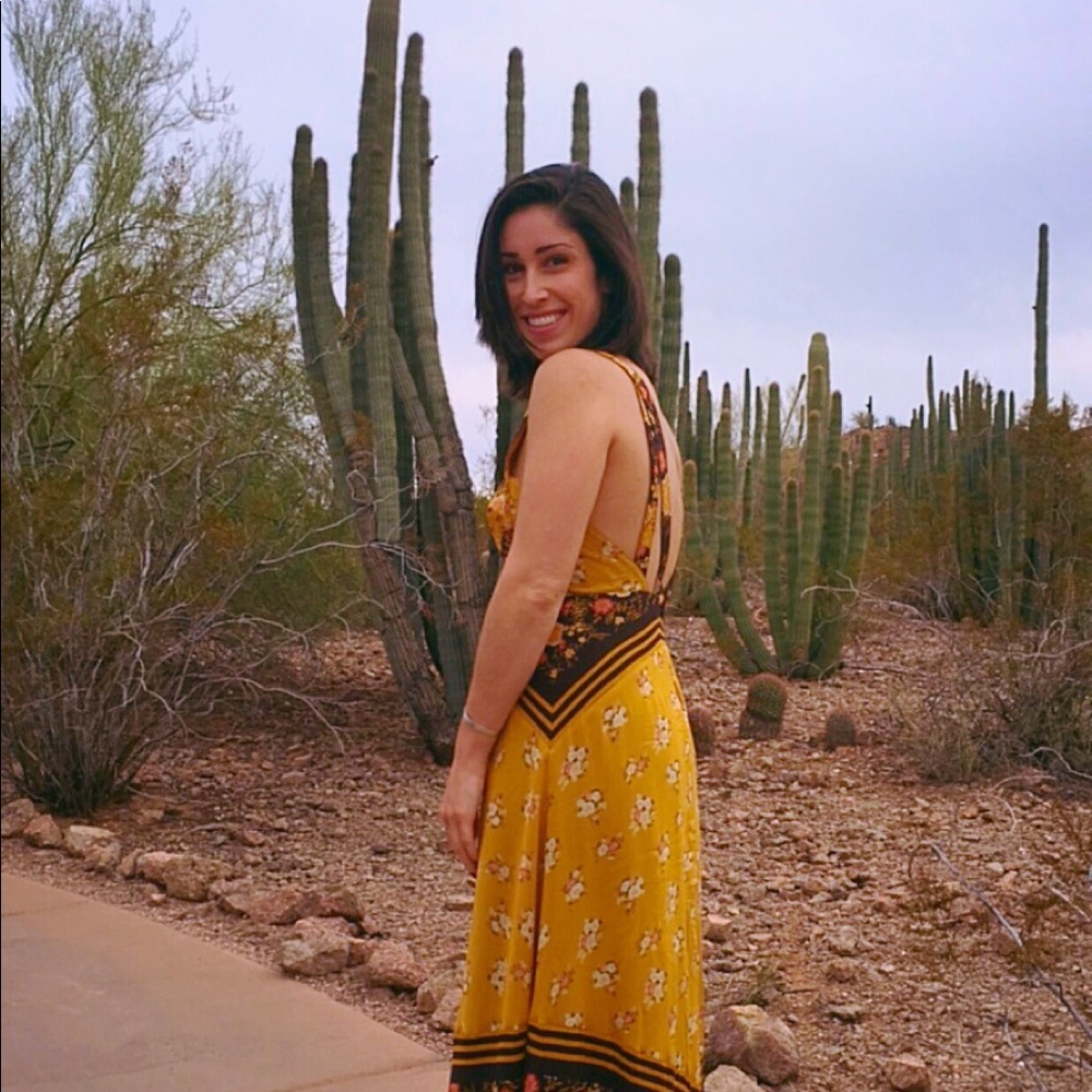 Meet your Posher, Rayna