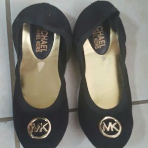 Authentic Micheal Kors size 3 fit women size 5