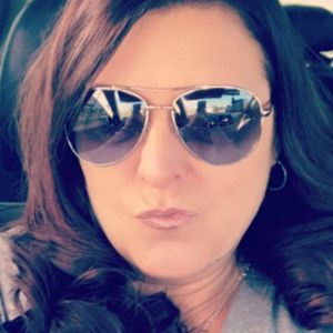 Meet your Posher, Nickie