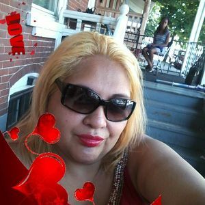 Meet your Posher, Lely