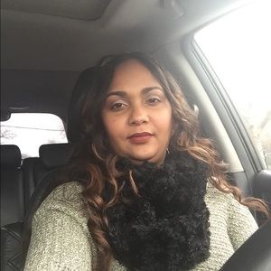 Meet your Posher, Fiold