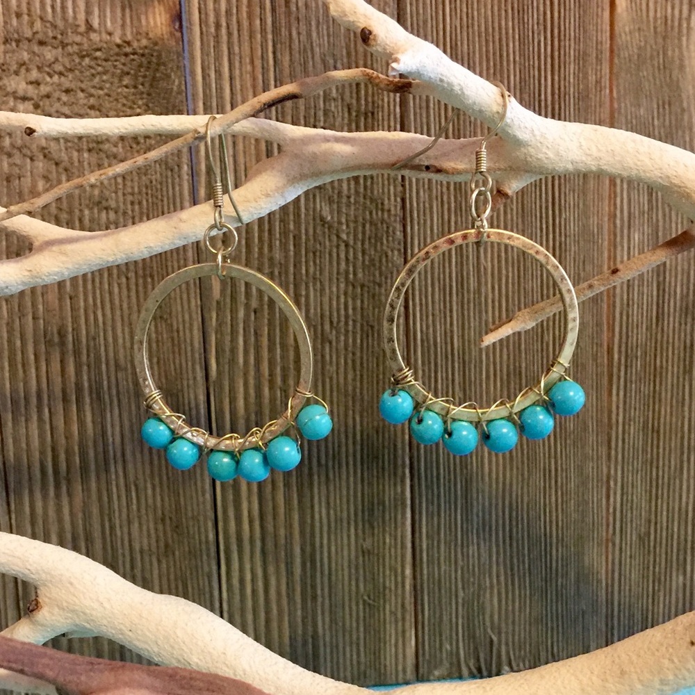 💠JUST IN !!💠  TURQUOISE BEADED HOOP EARRINGS