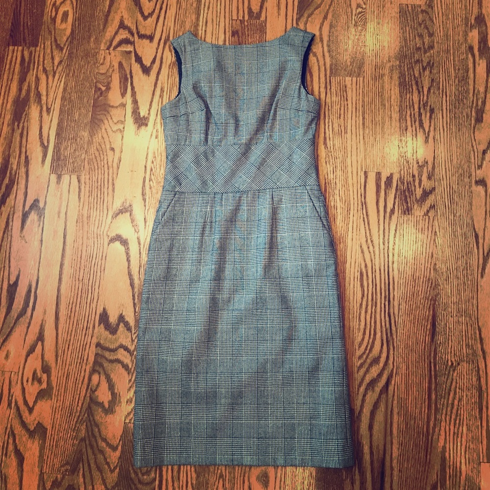 Banana Republic Classic Dress