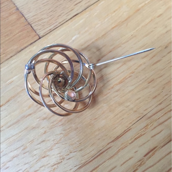 VINTAGE PEARL BROOCH - Picture 2 of 2