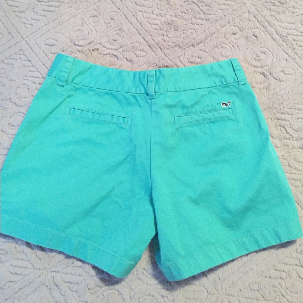 Vineyard Vines shorts size 4