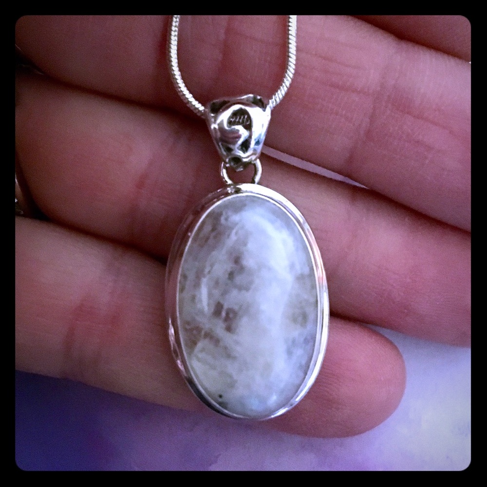 🌙 Moonstone Pendant 🔮