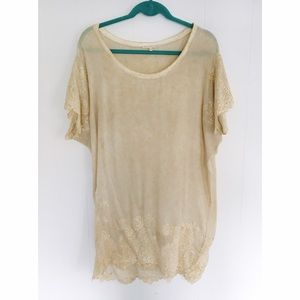 Silk tshirt dress w/ lace trim