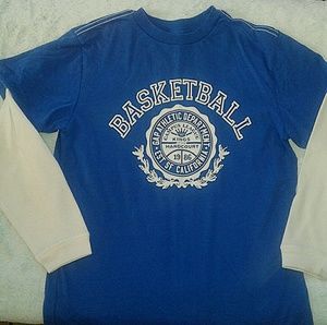 **Sold!** Gap Basketball Shirt * Bts School!! *