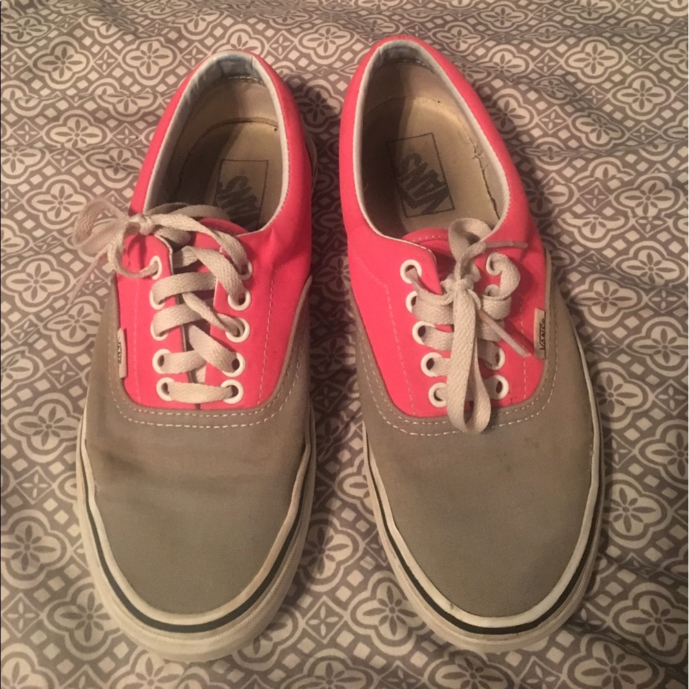 💞 Gray and Pink Vans 💛