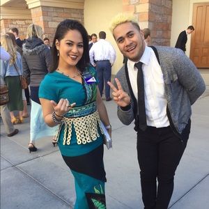 Meet your Posher, Sililo