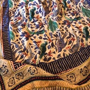 Anthropologie queen quilt matching pillow shams