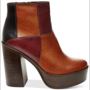 Steve Madden Brown Gara Platform Booties